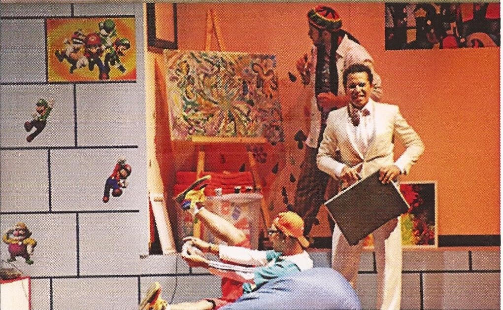 Montaje Sintonía o... ¿Hay un extraño en casa? Mango Producciones Dirección Jennifer Flores