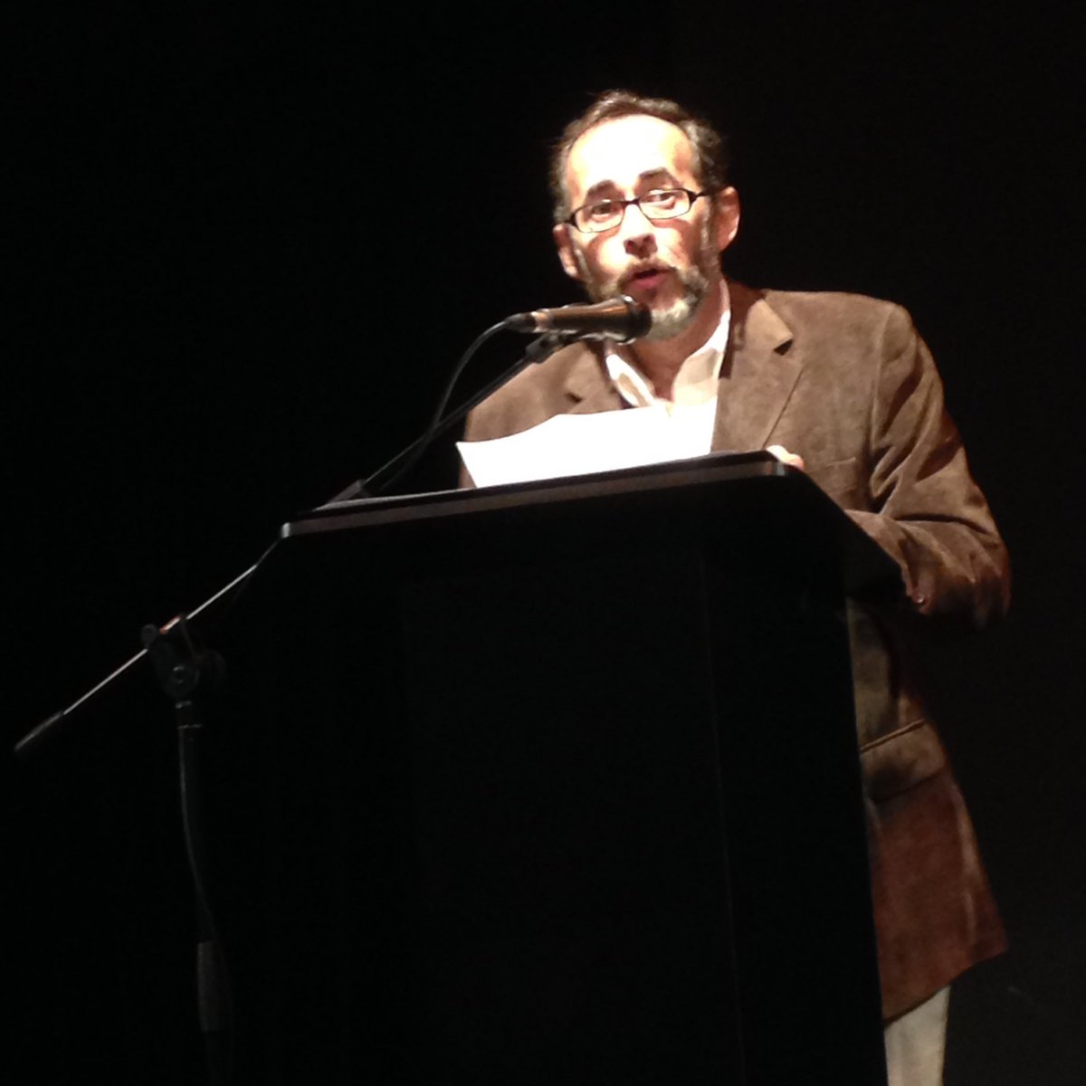En la entrega del Premio de dramaturgia Isaac Chocrón, 2016