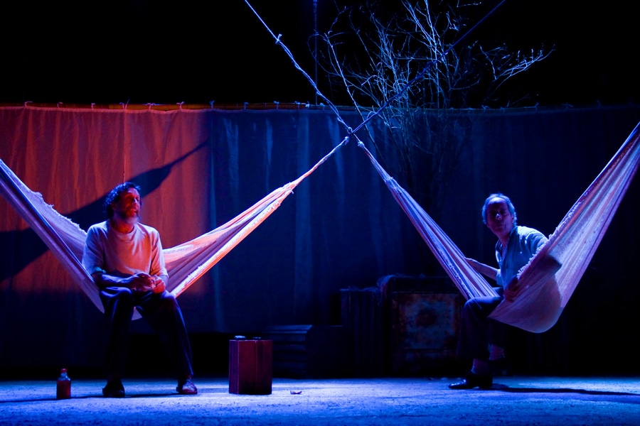 Ludwig Pineda y Guillermo Díaz (Yuma) en Tierra Santa. Dirección Costa Palamides